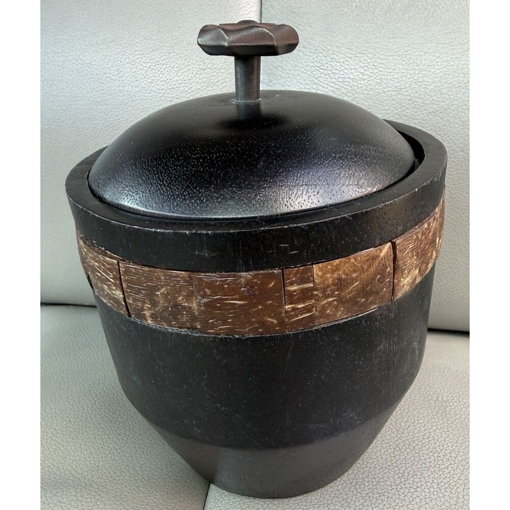 VTG 1960 decorative Wooden Container Distinctive Wz Coconut Shell Mozaic Band